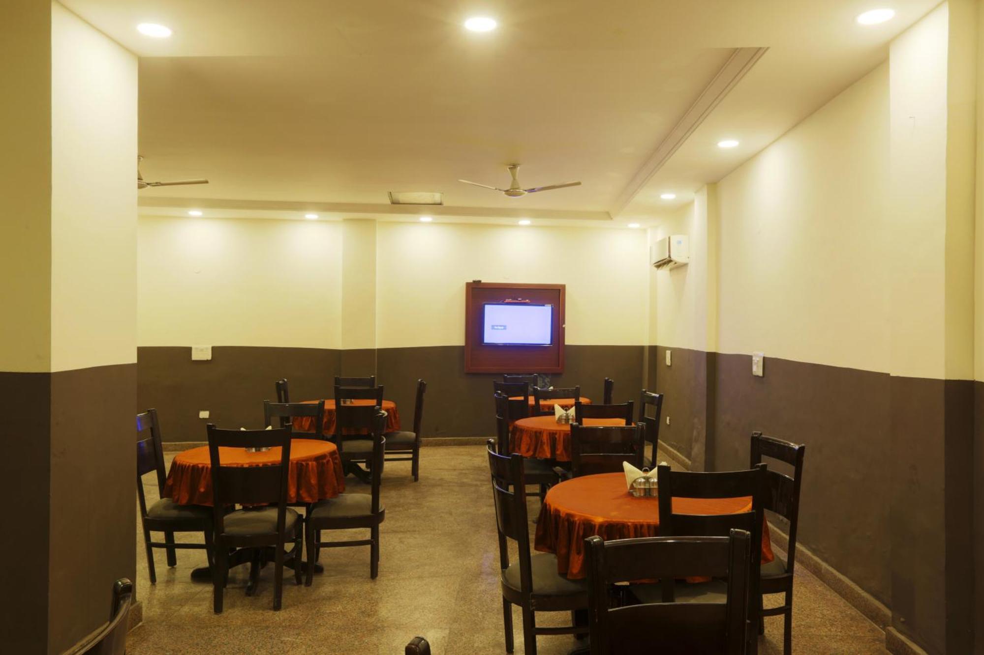 Hotel View - Near Delhi Airport 3* New Delhi