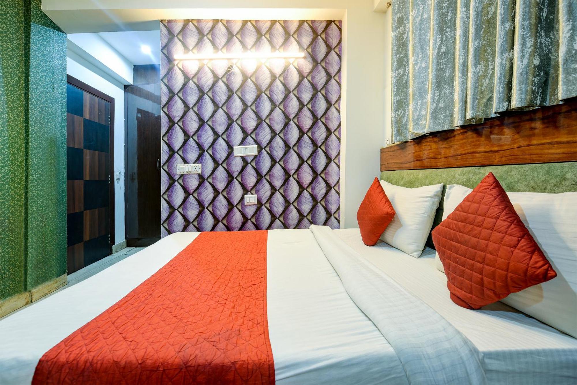 Hotel Hotel View - Near Delhi Airport 3*
